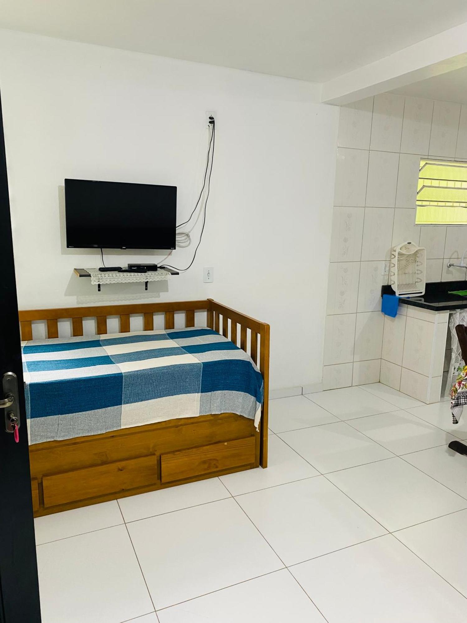 Chale 01 - 50 Metros Da Da Maranduba Com Ar Condicionado - Beira Mar Apartamento Ubatuba